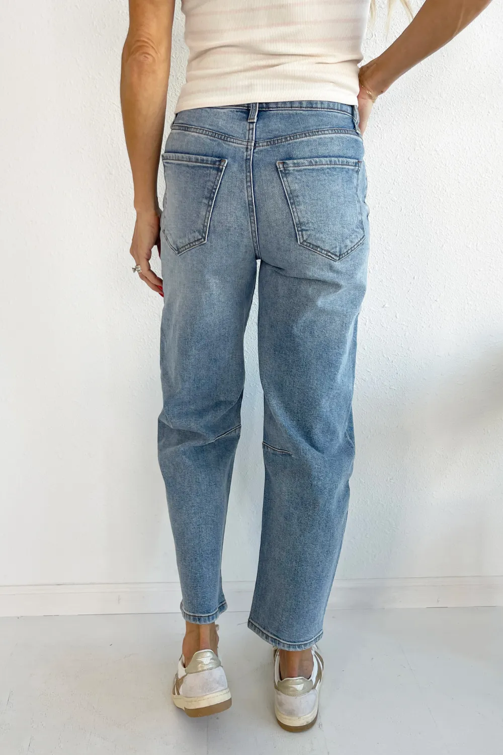 Ashley High Rise Slouchy Barrel Straight Leg