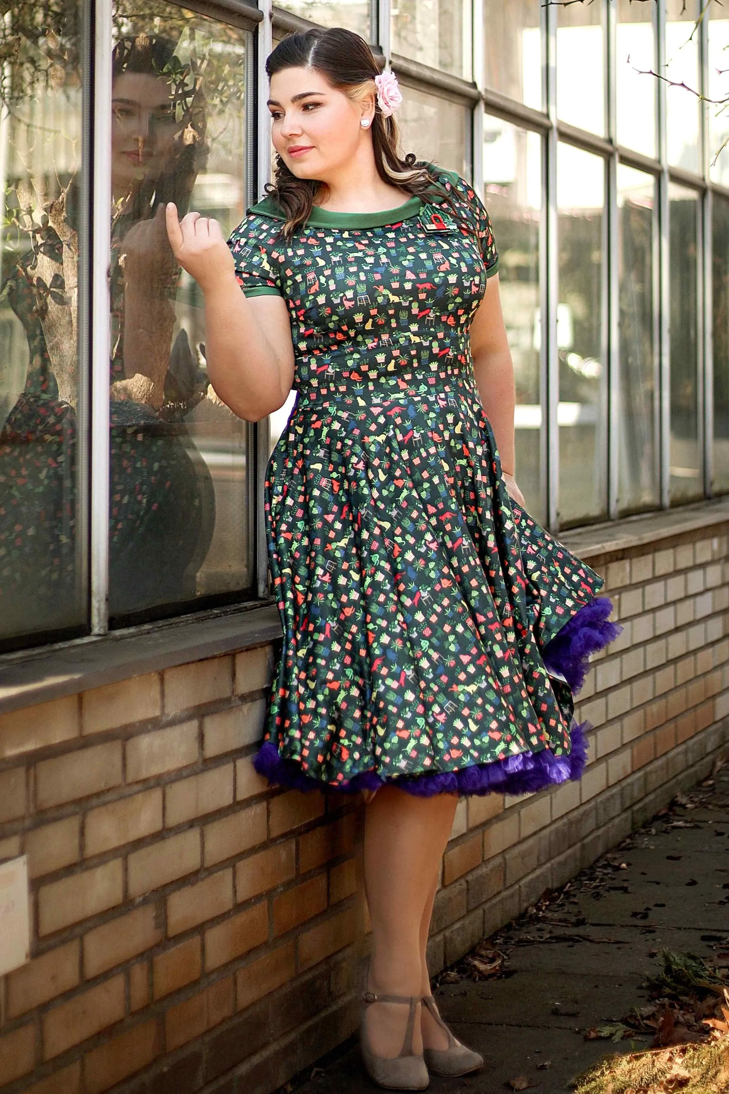 Darlene Cat & Plant Dress In Dark Green