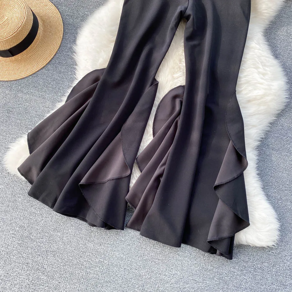 Elegant Ruffled Micro-flared Trousers