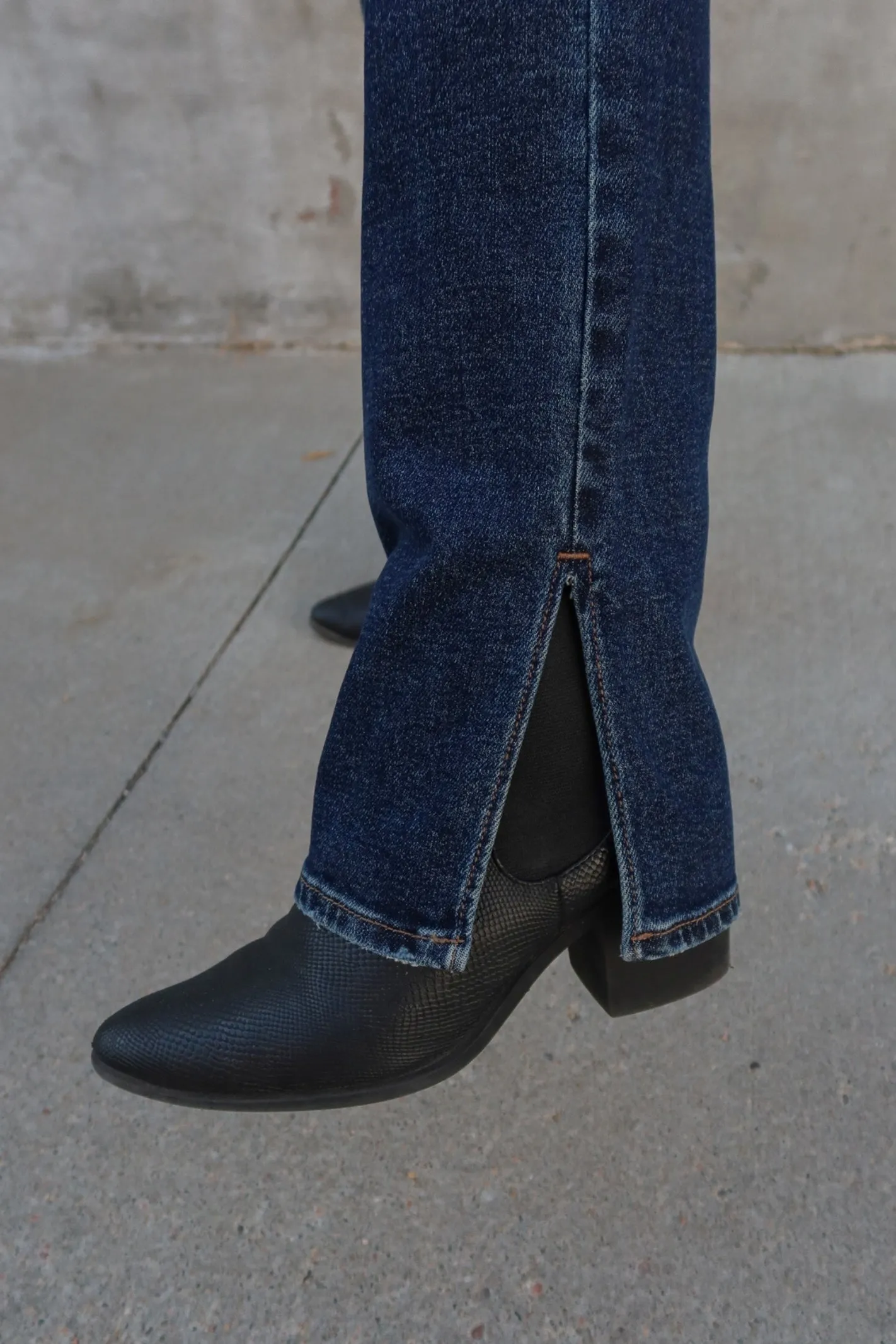 JAG Eloise Rosier-Blue Mid-rise Bootcut Jeans