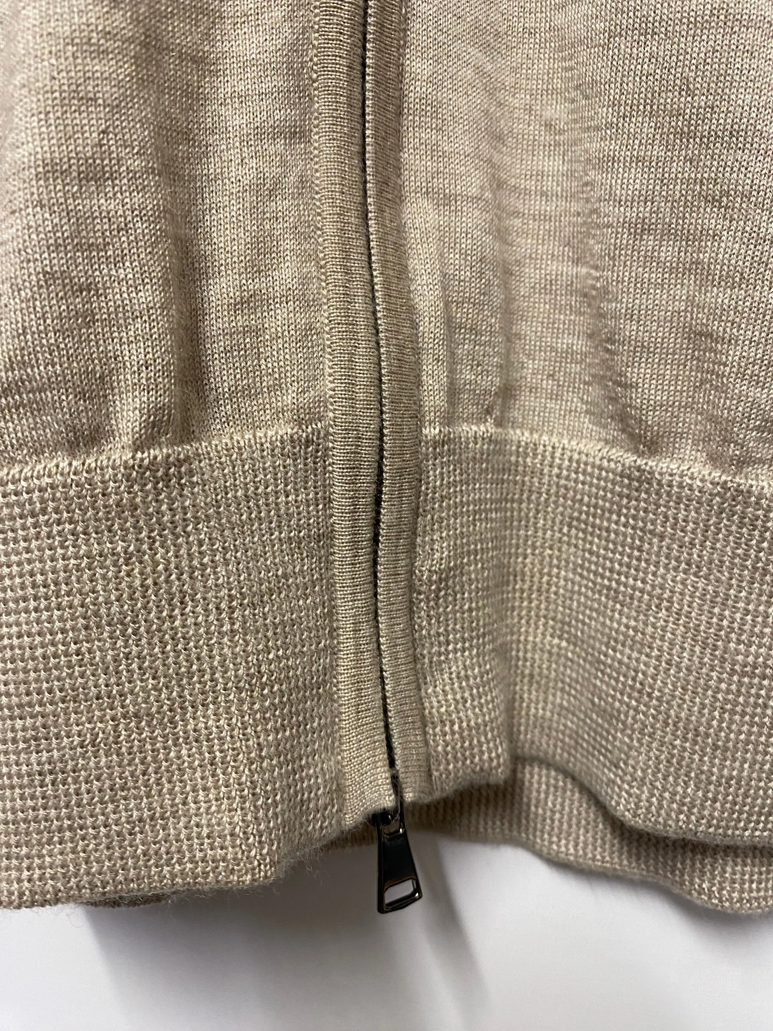 Luca Faloni Oatmeal Cashmere and Silk Zip Cardigan Medium