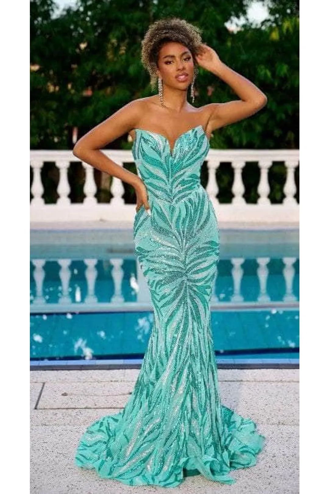 Portia and Scarlett PS22538 - long-Strapless Mermaid Gown with Sequins