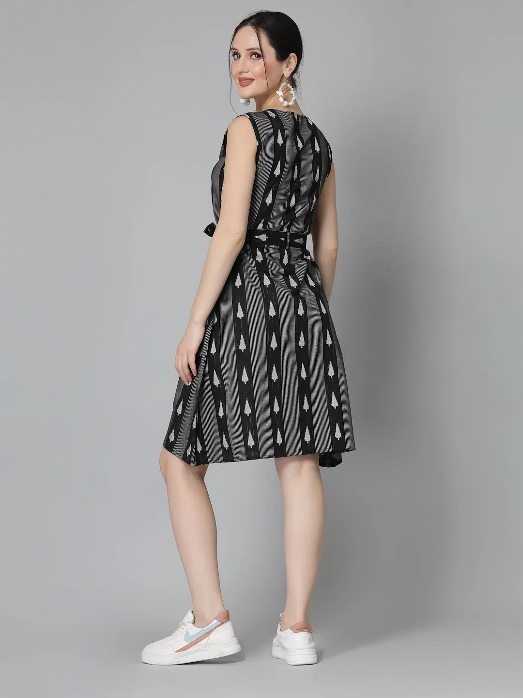 Stylum Women's Woven Design Cotton Blend Sheath Dress (BLACKAKIRA)
